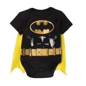 Batman Caped Baby Bodysuit Sz 6-9M